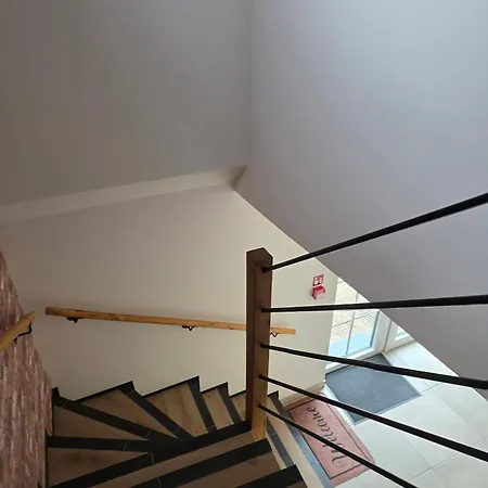 Διαμέρισμα L Oasis De Detente - Le Cocon - 4 Personnes Avec 1h D Acces A La Piscine Privee Et Terrasse Amenagee Par Nuit Reservee - Climatisation - A 2km De Pairi Daiza *